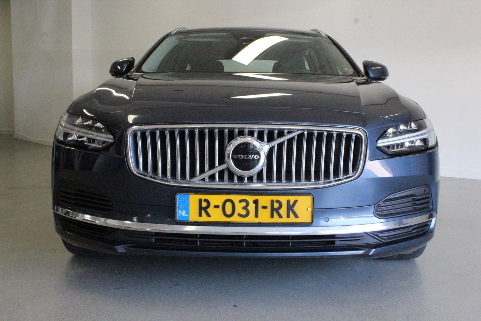 Volvo V90 2.0 T6 Plug-in hybrid AWD Core Bright | ACC imagem 3