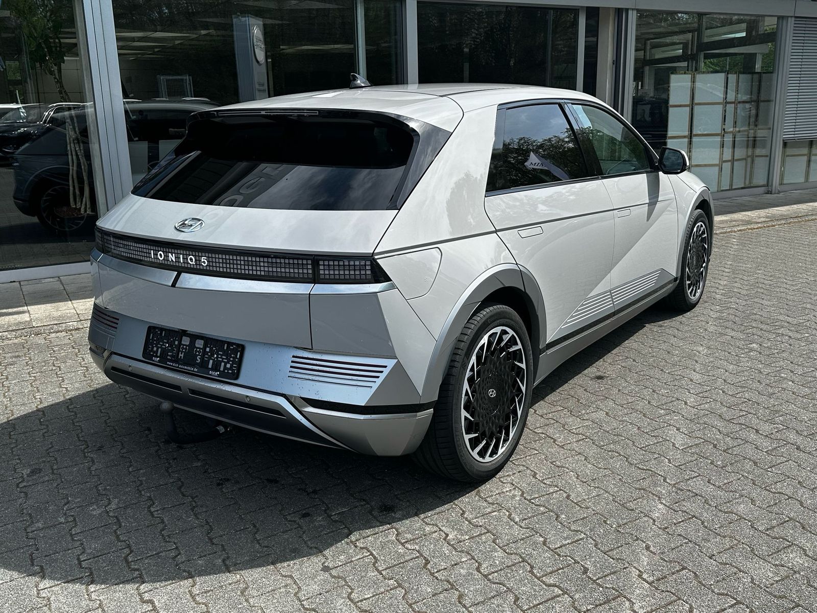 Fahrzeugabbildung Hyundai Ioniq 5 Techniq NAVI+LED+SHZ+KAMER+WP+ACC+AHK+19