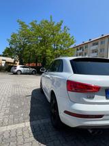 Audi Q3 2.0 TFSI 132kW quattro S tronic - - Audi in München: Q1