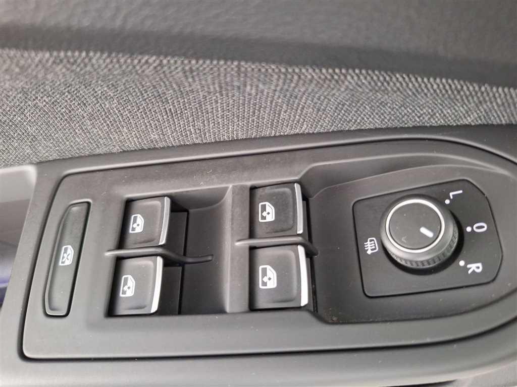 Volkswagen Golf Variant Life 1.0 TSI Sitzhz Rückfahrkamera, миниатюра 15