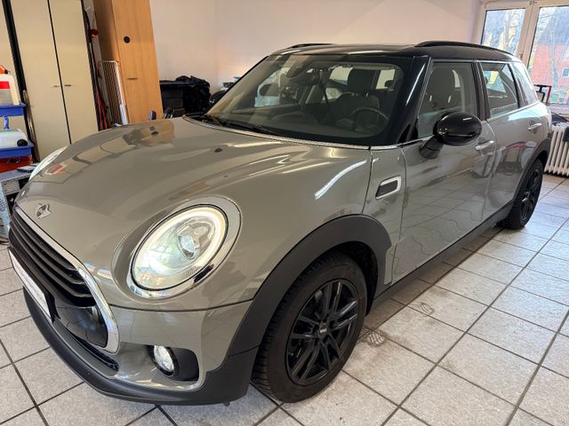 MINI COOPER_CLUBMAN