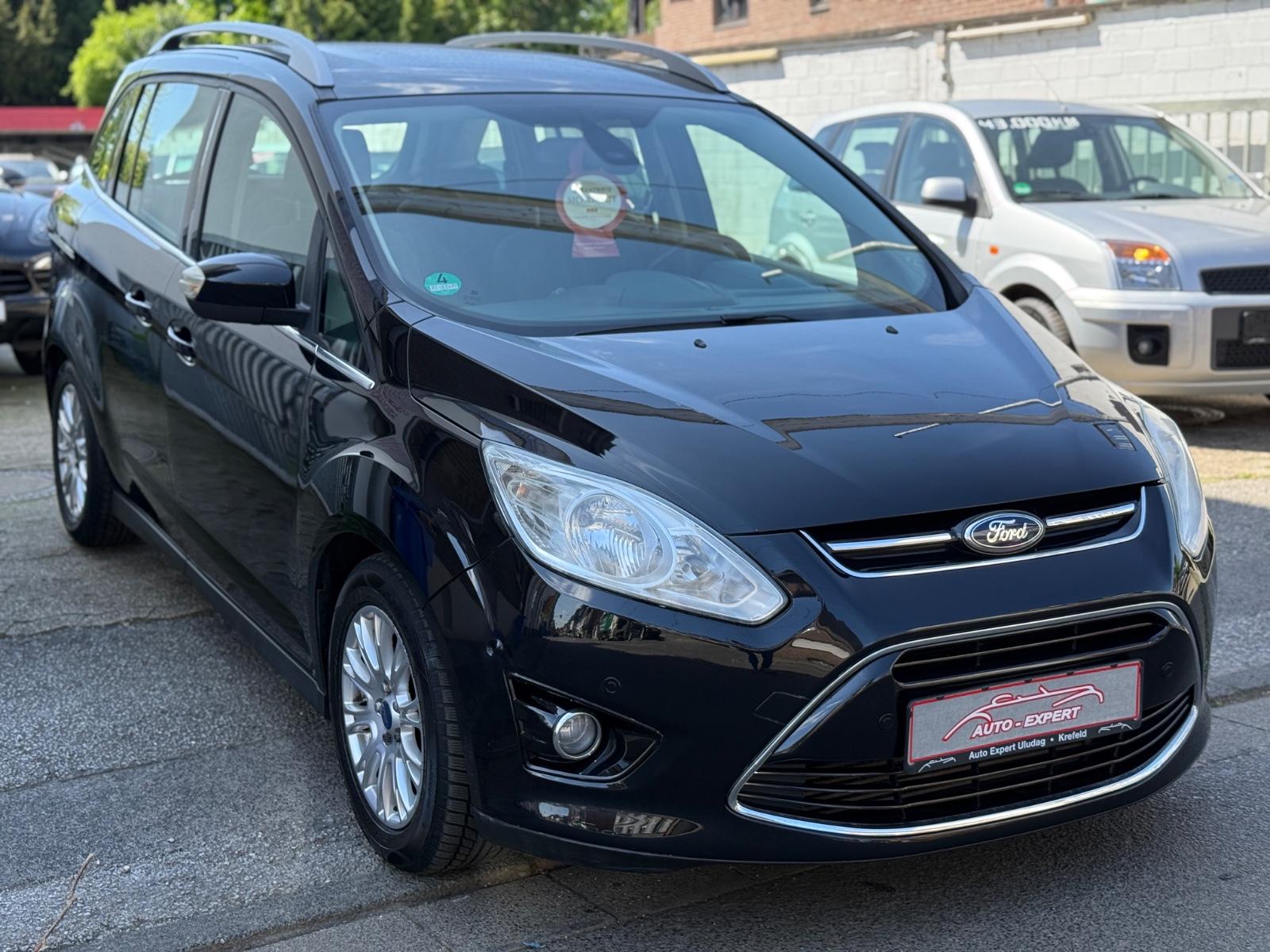 Ford Grand C-Max2.0 TDCI  Titanium 7-SITZER+KAMERA+TW