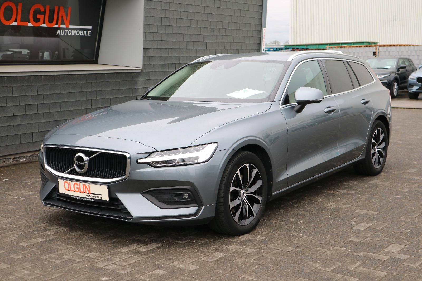 Volvo V60 D3 Kombi Momentum Pro *LED*LEDER*NAVI*PDC*