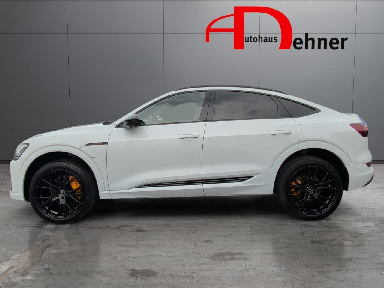 Audi e-tron Sportback quattro S line black edition imagem 3
