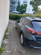 Mazda 3 baujahr 2018 - Mazda: Limousine, Mazda2