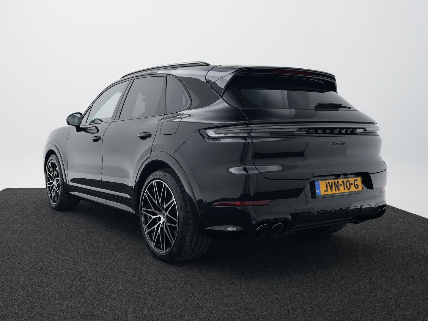 Porsche Cayenne Turbo E-Hybrid imagem 3