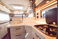 Phoenix Top-Alkoven 8400 BMQRSL -AHK -2,13 m Stehhöhe (9/19)