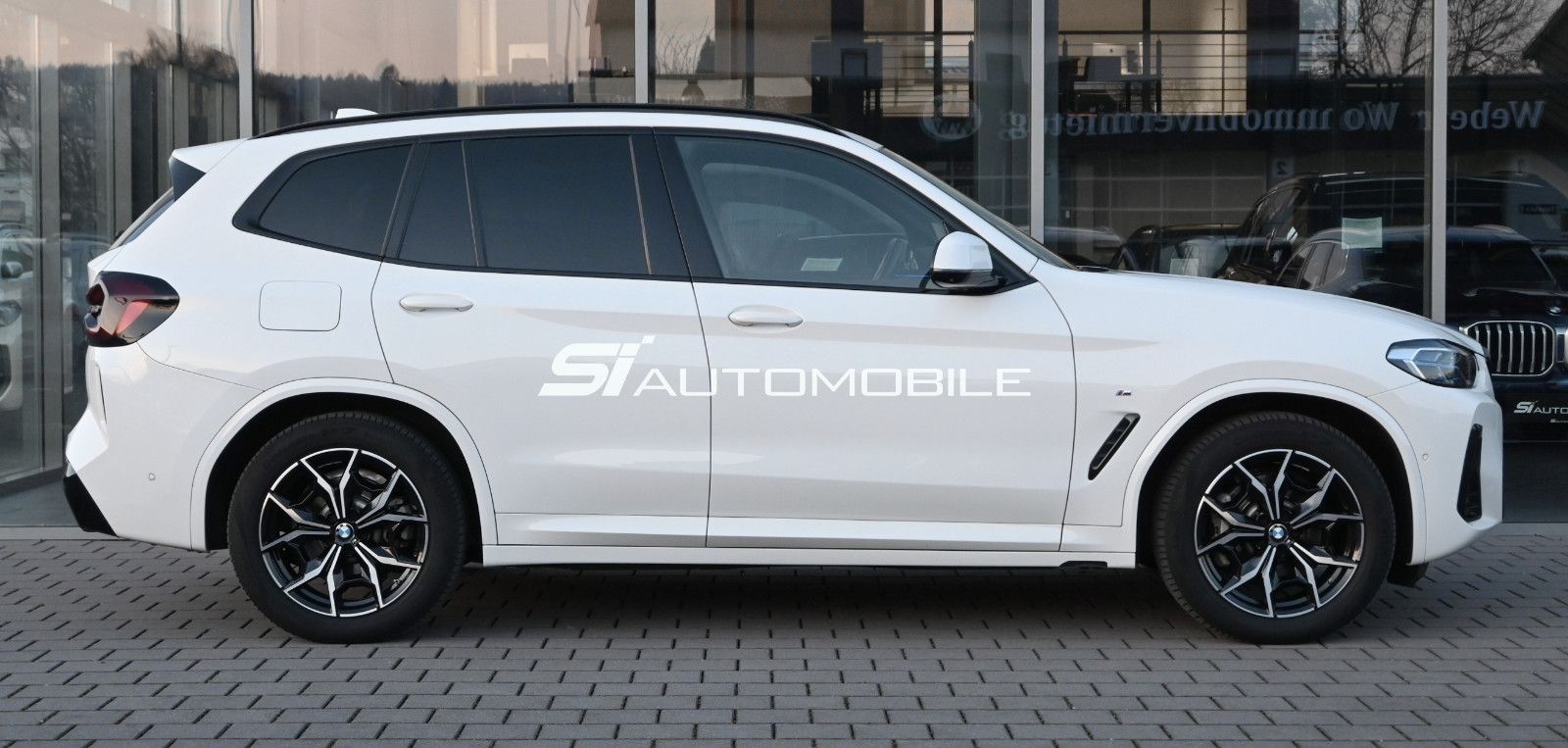 Fahrzeugabbildung BMW X3 xDrive30d M-Sport °ACC°AHK°M-SITZE°STANDHZ°HK