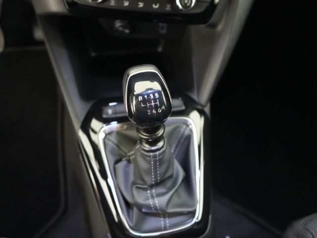 Corsa F FACELIFT YES+SITZHEIZUNG+LED-SCHEINWERFE