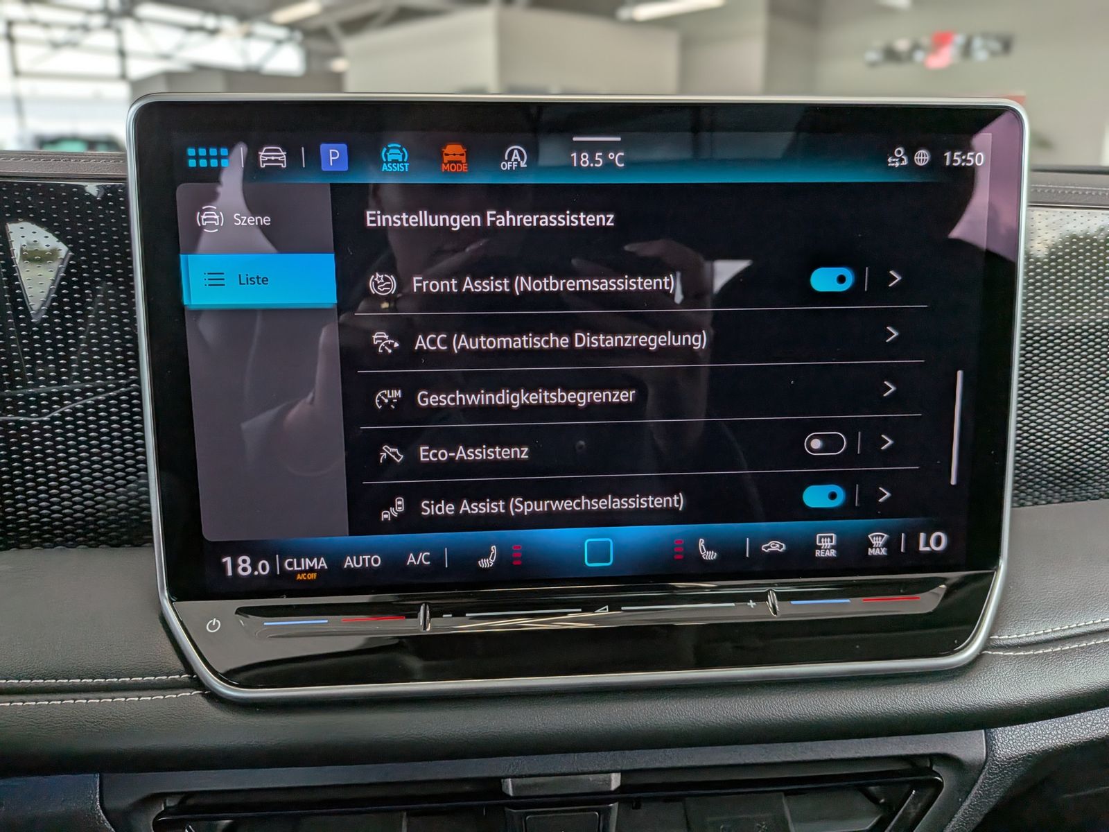 Fahrzeugabbildung Volkswagen Tiguan 1.5 eTSI ENERGY HD-Matrix 360 Pano AHK 19