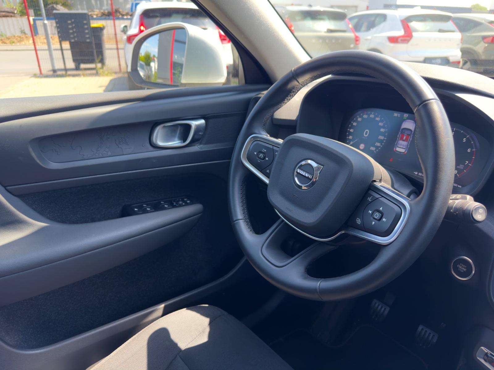 Volvo XC 40 Business & Winterpaket, 1 Hand