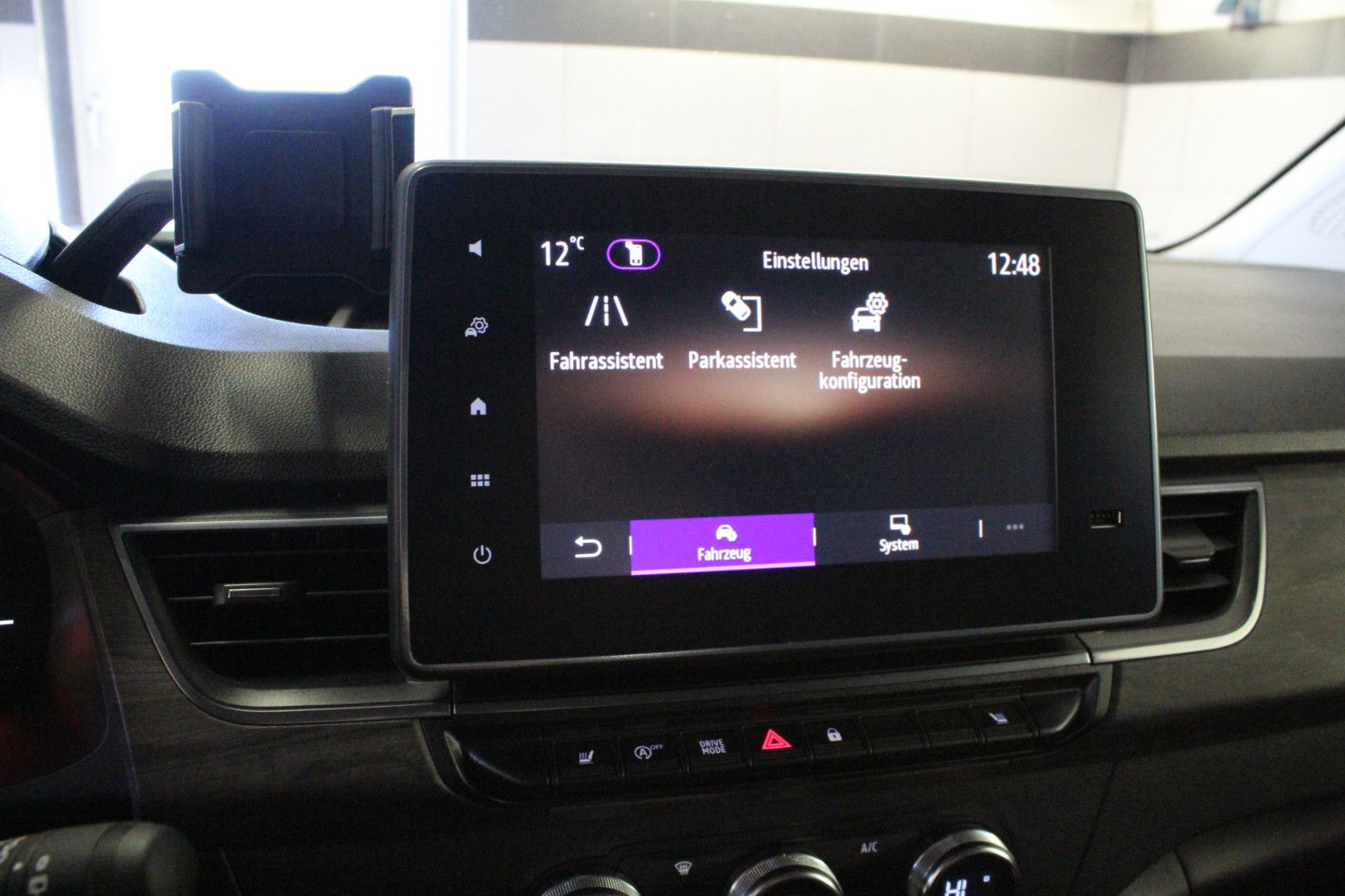 Fahrzeugabbildung Renault Kangoo Grand Techno TCe 130 EDC 7-Sitzer