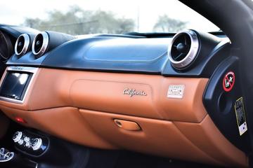 2009 Ferrari CALIFORNIA — миниатюра 22