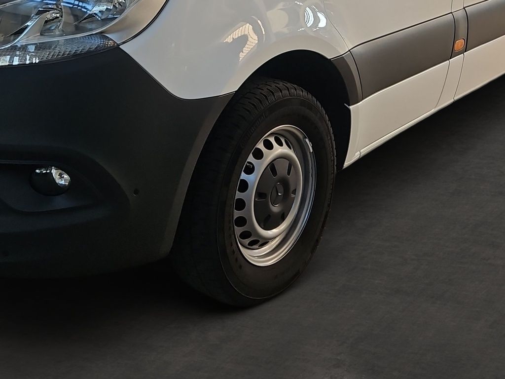 Fahrzeugabbildung Mercedes-Benz Sprinter 317 Kombi L2H2 Mobility Rollstuhl Lift