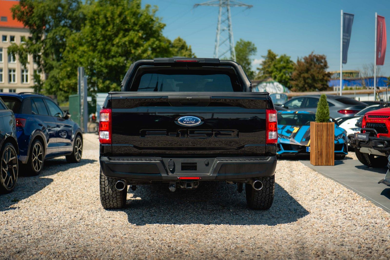 Fahrzeugabbildung Ford F150 5.0L V8 4x4 Offroad SuperCrew RAPTOR 19%