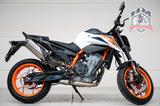 KTM 890 Duke R - KTM 890 DUKE