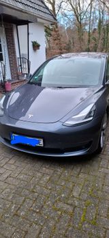 Tesla Model 3 Allradantrieb mit Dualmotor Performa... - Tesla Model 3 in Bremen