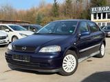 Opel Astra 1.6 100 Jahre - Opel Astra aus 1999: 1.6