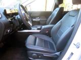 Mercedes-Benz GLA 200 7G-DCT Progressive Navi/Distr/Leder/RFK/ - Mercedes-Benz Gebrauchtwagen in Ulm