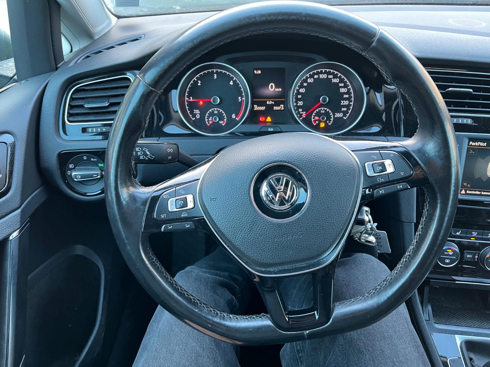 Volkswagen Golf 2015 — фото 10