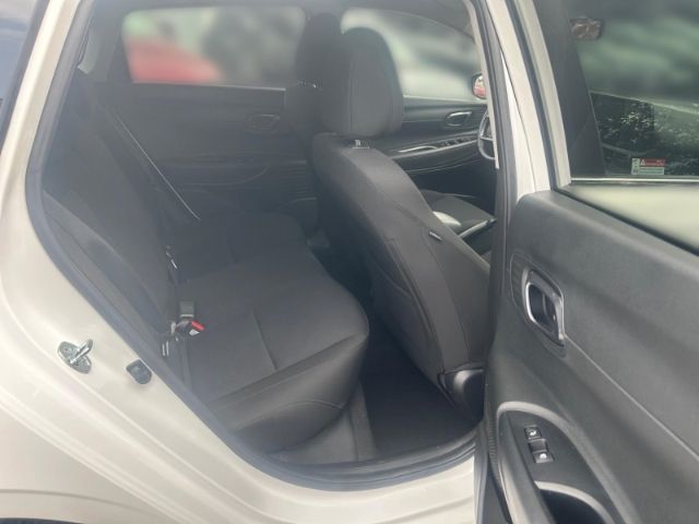 Fahrzeugabbildung Hyundai i20 FL (MY25) 1.0 T-GDI (100 PS) 7-DCT Prime Nav