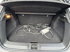 Fahrzeugabbildung Captur II Rive Gauche Plug-In 160