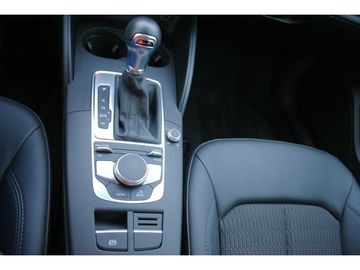 Fahrzeugabbildung Audi A3 1,0 Sportback Design +AUTOMATIK +NAVI+SOUND+