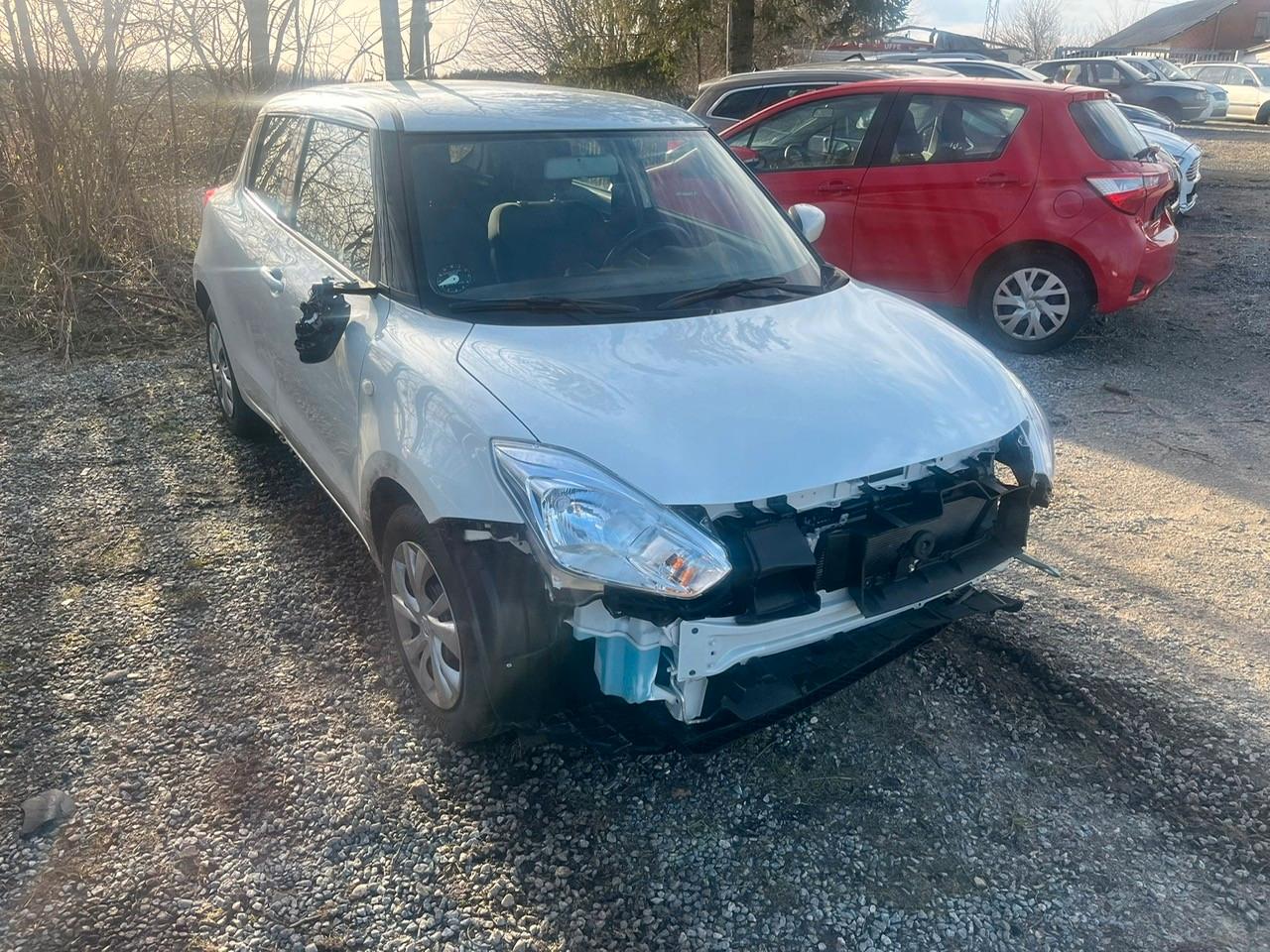 Suzuki Swift Basic