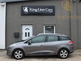 Renault Clio IV Grandtour Luxe+EINPARKHILFE+NAVIGATION+ - Renault Clio Luxe mit Diesel-Antrieb