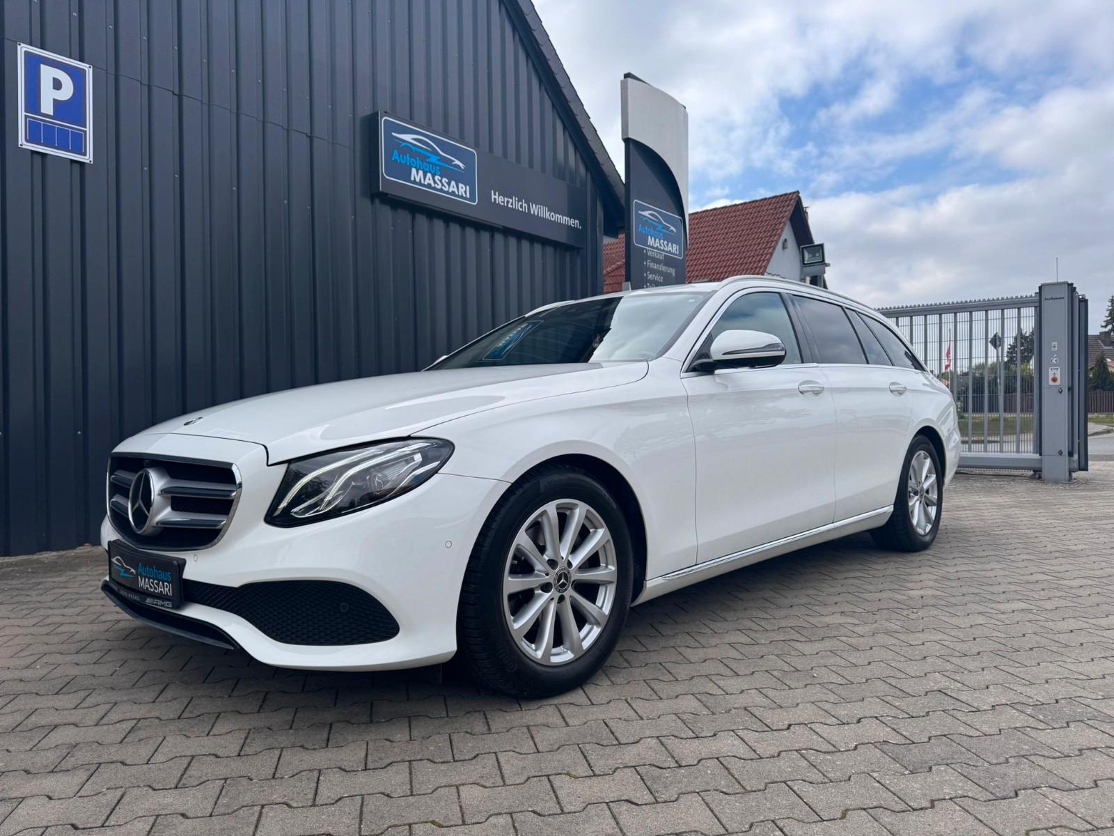 Mercedes-Benz E 220d T Automatik "Avantgarde" Garantie