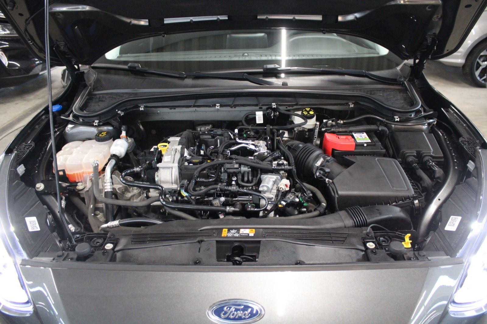 Fahrzeugabbildung Ford Focus Active Turnier LED NAVI WinterPaket CAM