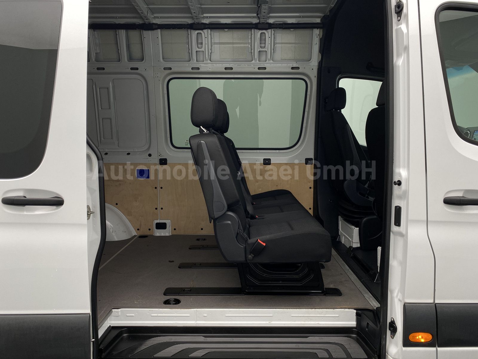 Fahrzeugabbildung Mercedes-Benz Sprinter 316 Mixto Automat. 360°+5-SITZE+DISTRON