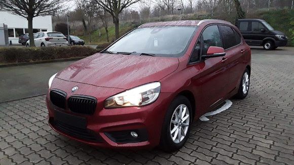 BMW 218i Active Tourer "Advantage"*AHK*Head-up*