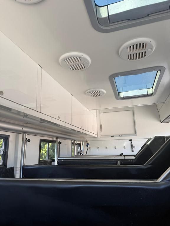 Fahrzeugabbildung Mercedes-Benz Actros 2553 L 6x2 6-Pferde Pop-Up Pop-Out