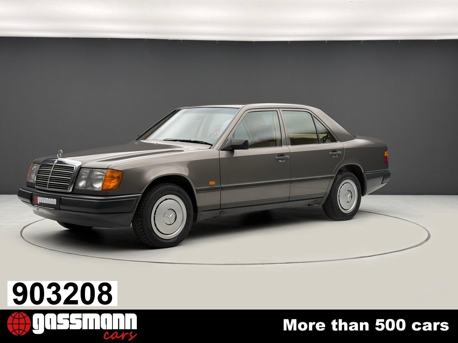 Mercedes-Benz 200 Limousine W124