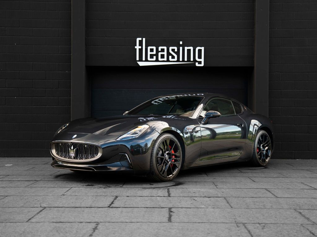 Image of Maserati Granturismo