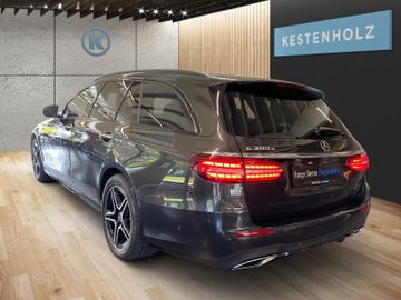 Mercedes E 300 - 4