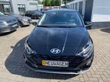 Hyundai i20*NAVI&RÜCKFAHRKAMERA&PDC hi*Lenkrad&Sitzheiz - Hyundai i20: Schwarz