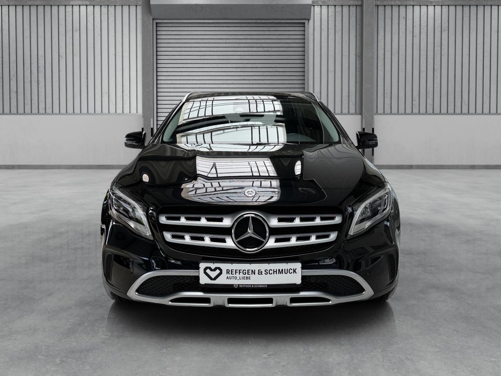 Mercedes-Benz GLA 250 URBAN AUTOMATIK+KLIMA+NAVI+LED+PANO+TÜV+