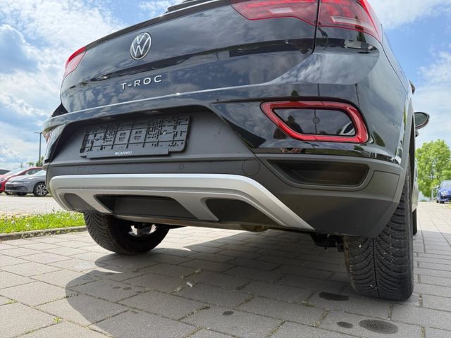 T-Roc Move 1.0 TSI Navi Apple CarPlay Rear View