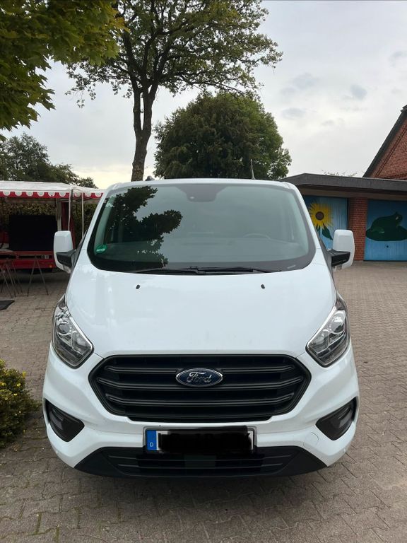 Image of Ford Transit Custom