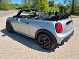 MINI John Cooper Works Cabrio m.SERVICE INCLUSIVE - silberne MINI John Cooper Works Cabrio