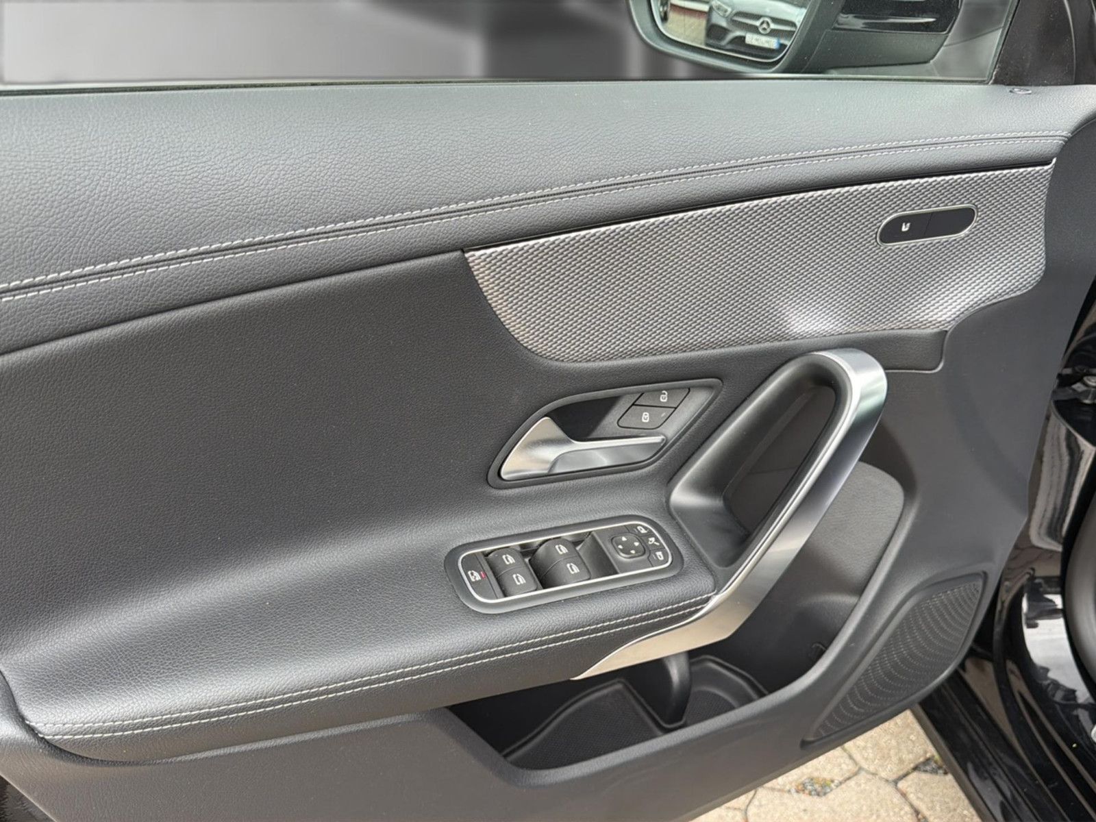 Mercedes-Benz CLA 200d Shooting Brake+1.HAND+LED+KAMERA+MBUX foto 16