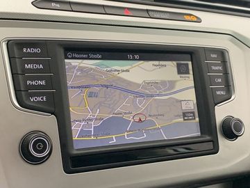 Volkswagen Passat Variant - 12