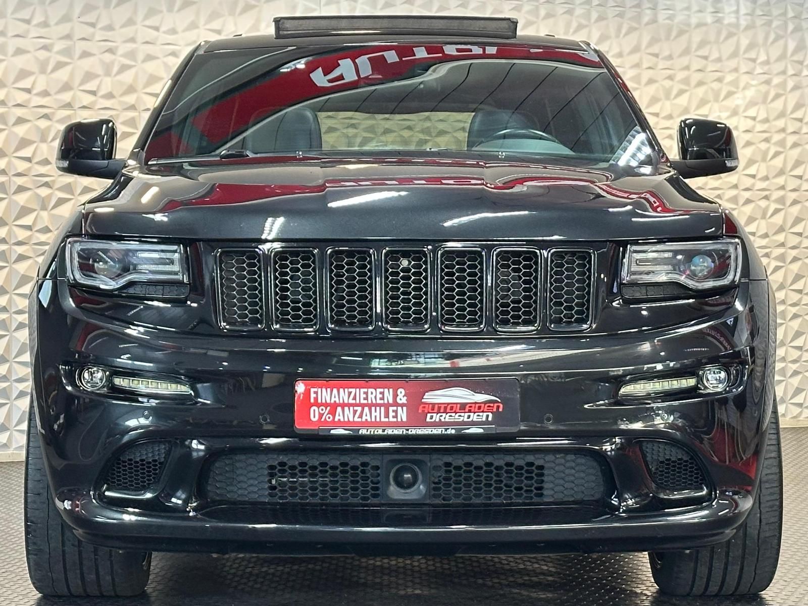 JEEP Grand Cherokee 6.4 HEMI SRT* BIXEN#LH#PANO#ACC - Image 3