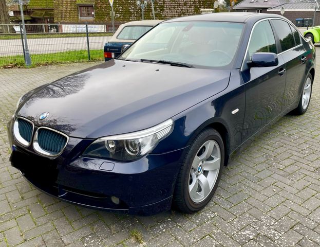 BMW 530i 1.Hand org.14tkm Leder Navi Xenon Standheiz