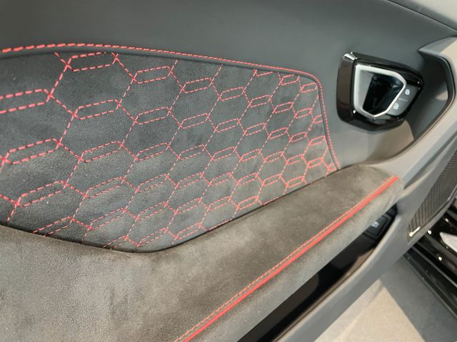 Lamborghini Huracán EVO Spyder | LIFT | SENSONUM | SOFORT