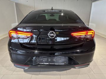 Fotografie des Opel Insignia Grand Sport 2.0 Diesel Automatik GS Lin