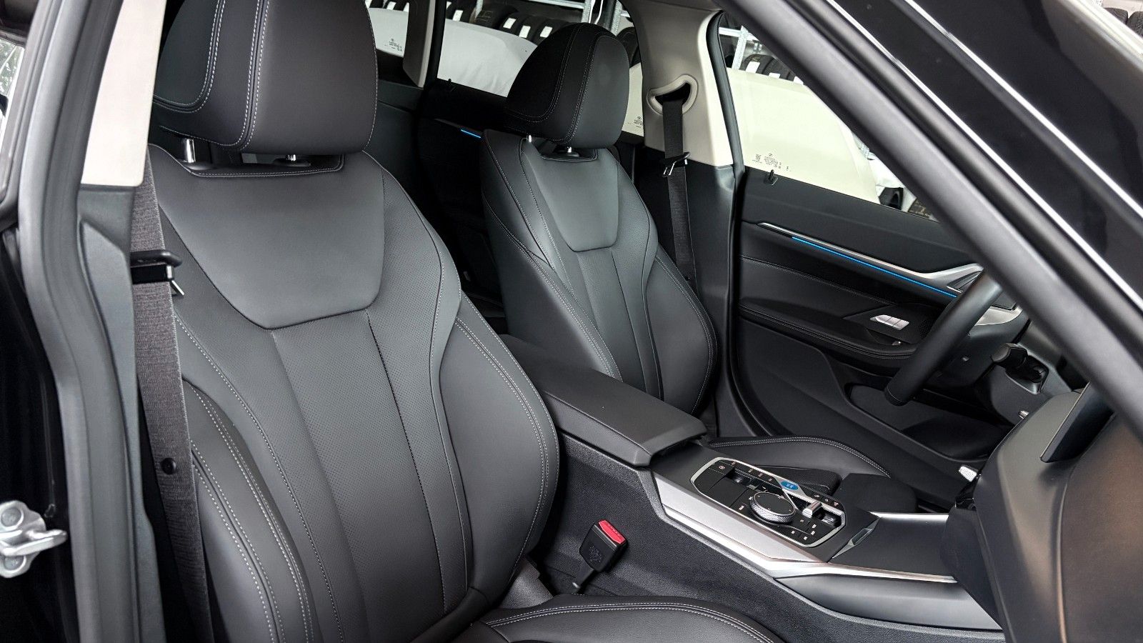 BMW i4 - Bild 26