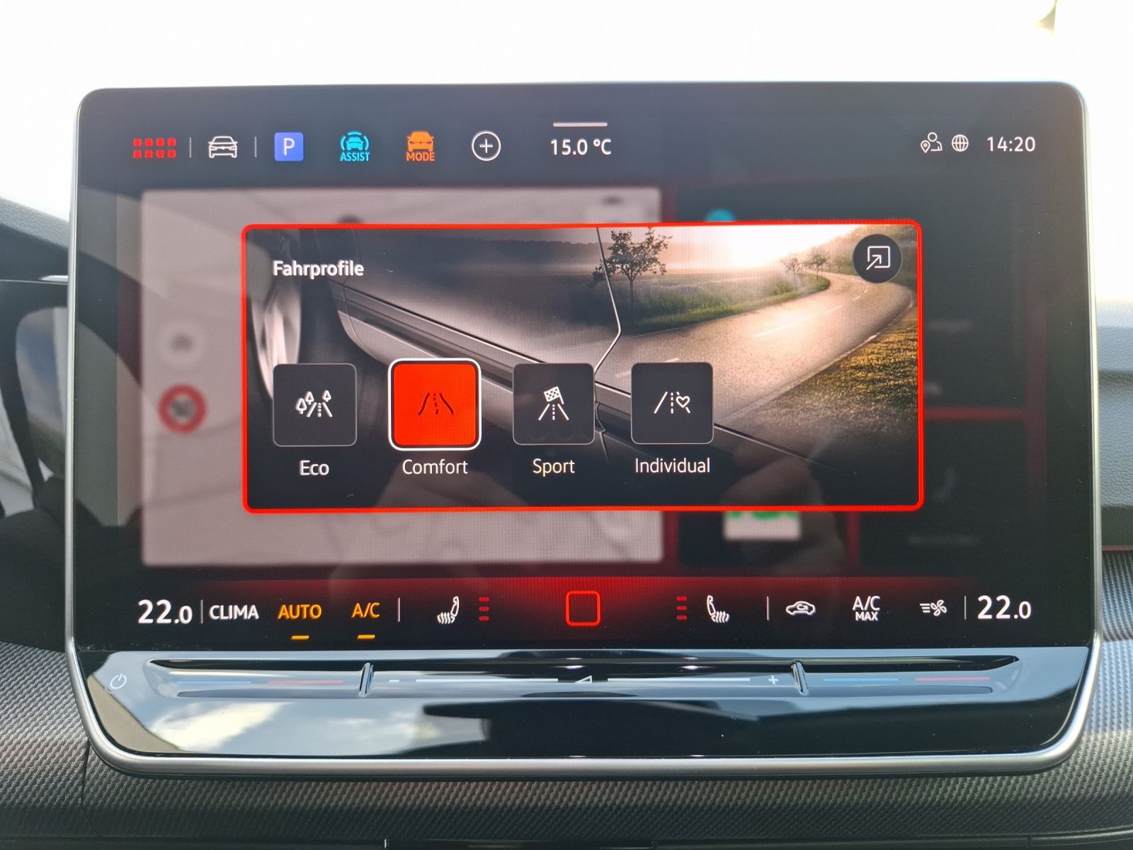 Fahrzeugabbildung Volkswagen Golf VIII GTI Clubsport DSG Matrix Navi AID Pano